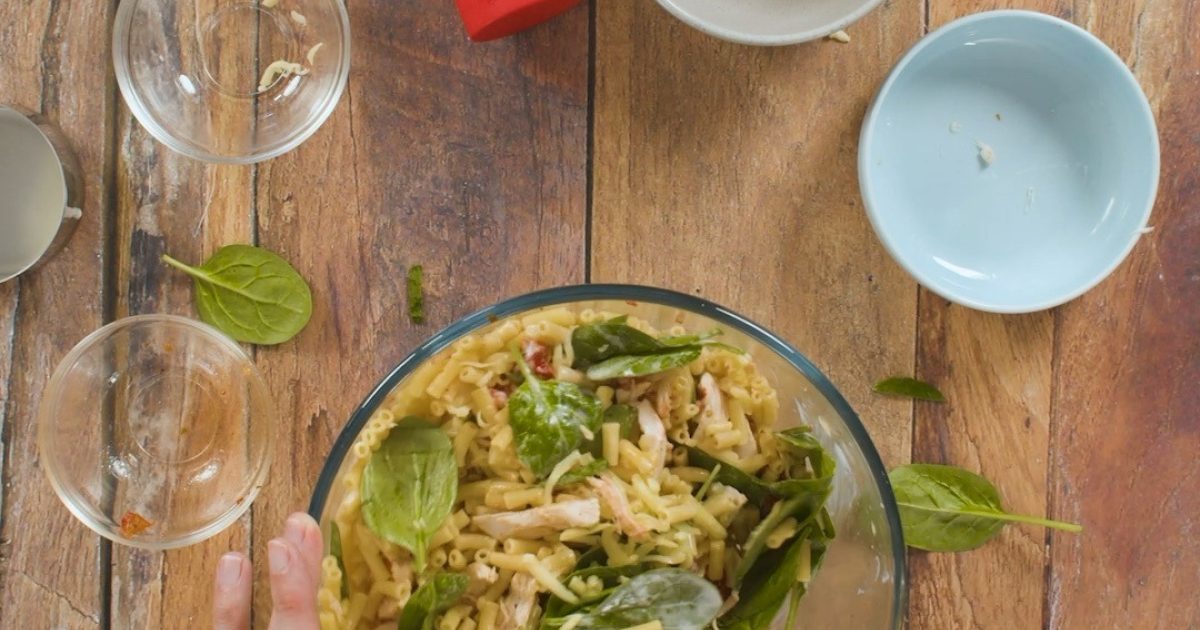 Creamy PERi-PERi Chicken Pasta Bake Recipe | Nando's New Zealand
